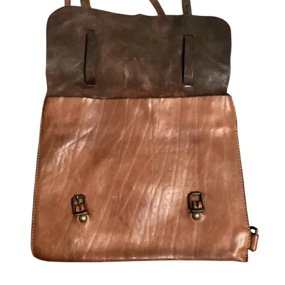 Campomaggi Leather Messenger Satchel (13″) - Picture 3 of 7